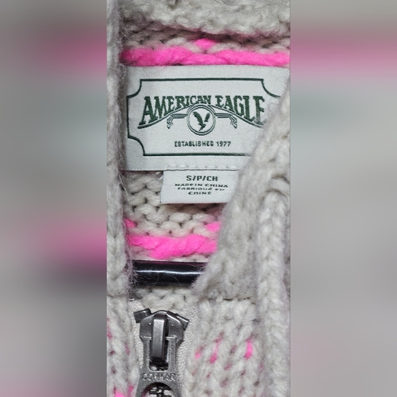AMERICAN EAGLE Cropped Sweater small - Picture 3 of 6